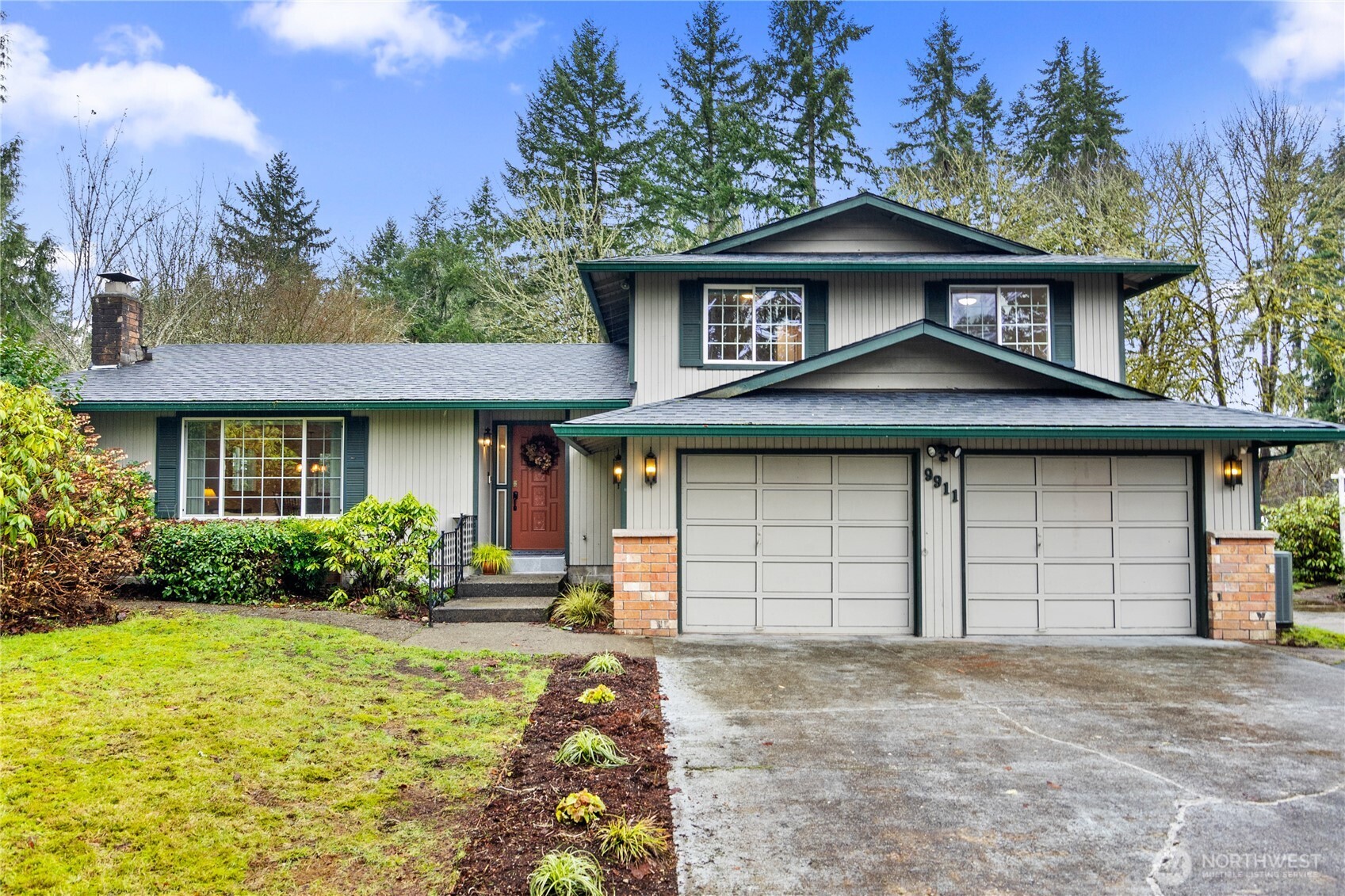 9911 Berkshire Loop SE, Olympia, WA 98513