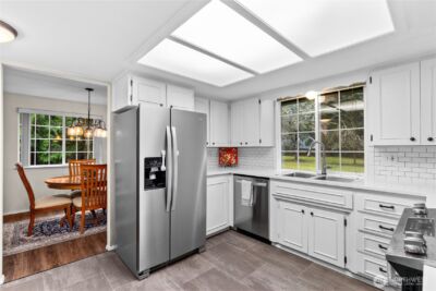 9911 Berkshire Loop SE, Olympia, WA 98513 - Photo 8