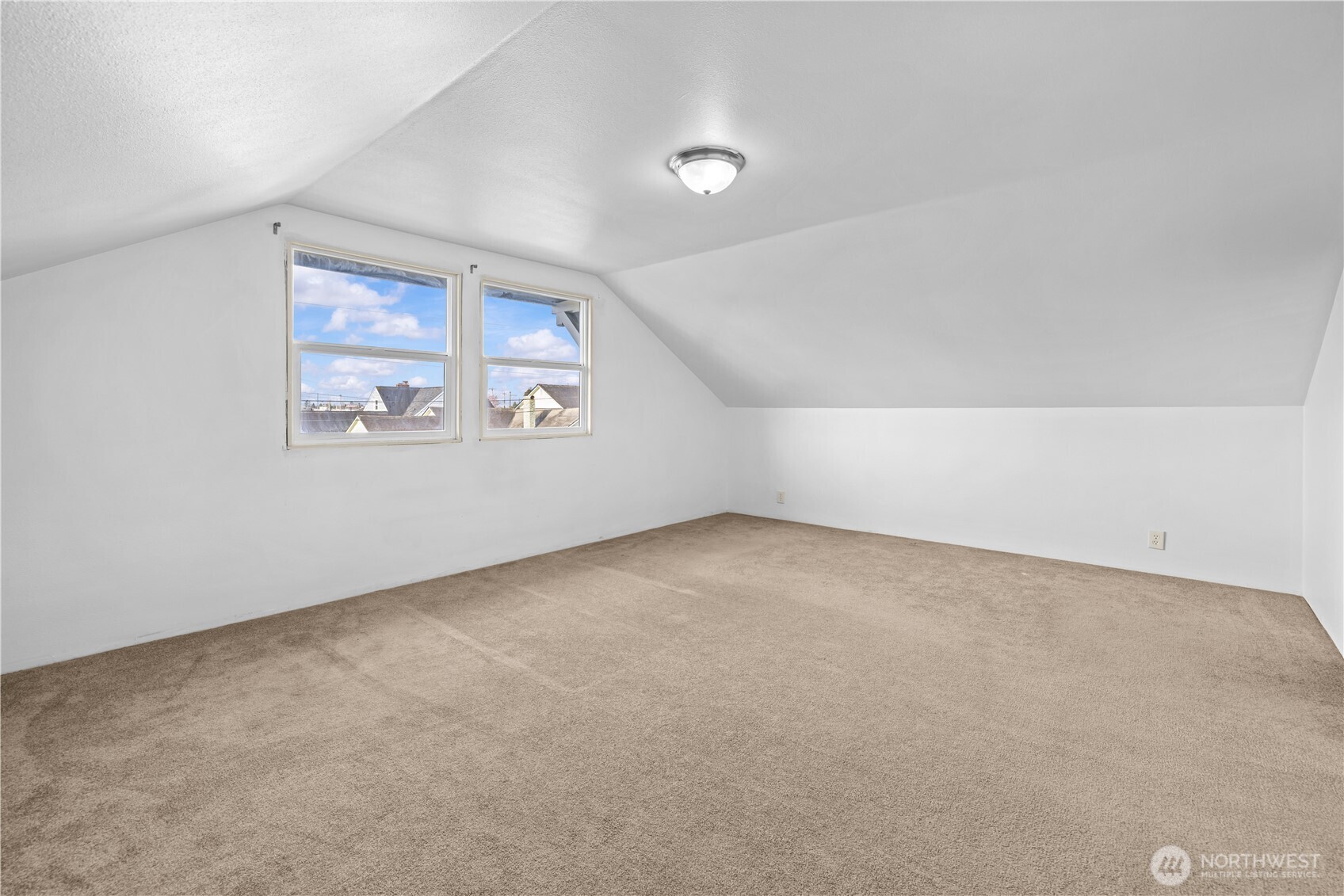 610 N Michigan Street , Aberdeen, WA 98520