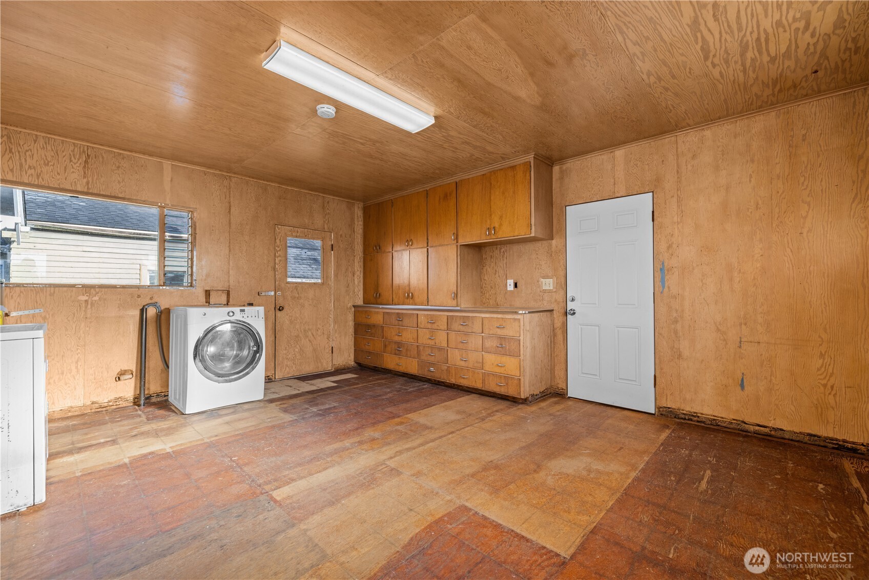 610 N Michigan Street , Aberdeen, WA 98520