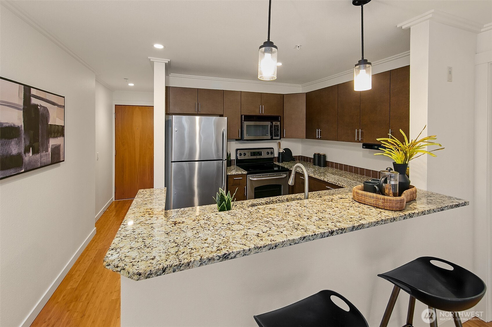 626 4th Avenue W #305, Seattle, WA 98119