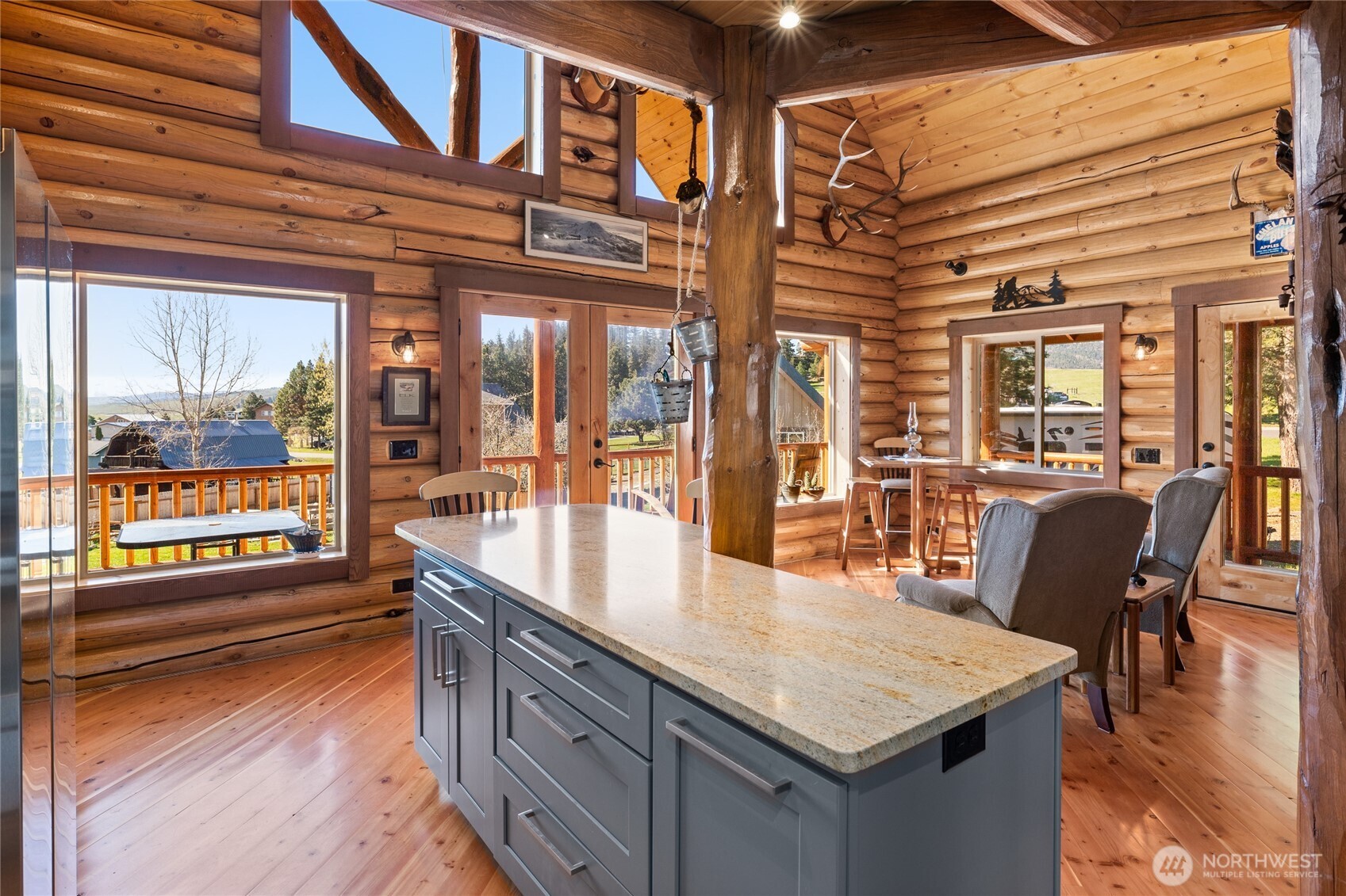 351 Ridge Loop Drive , Cle Elum, WA 98922