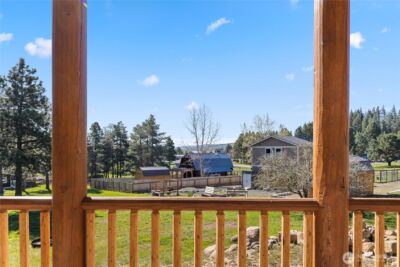 351 Ridge Loop Drive , Cle Elum, WA 98922 - Photo 5