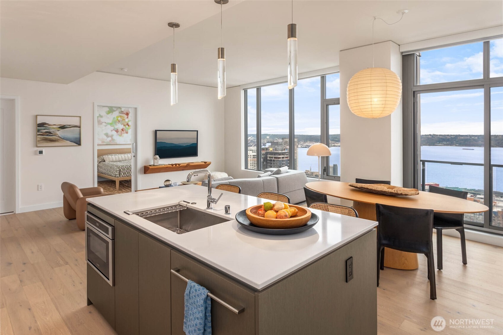 2510 6th Avenue #3705, Seattle, WA 98121