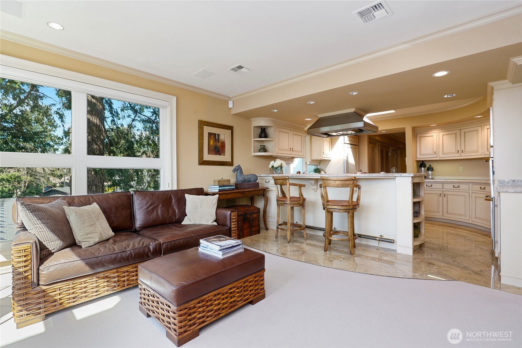 101 99th Avenue NE #301, Bellevue, WA 98004