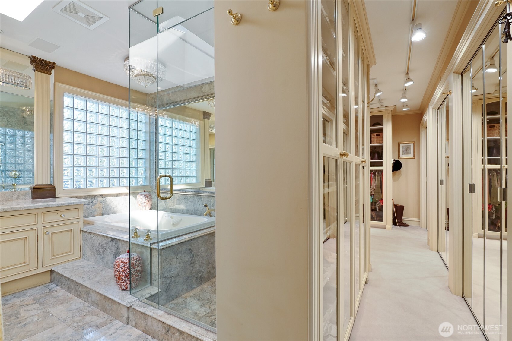 101 99th Avenue NE #301, Bellevue, WA 98004