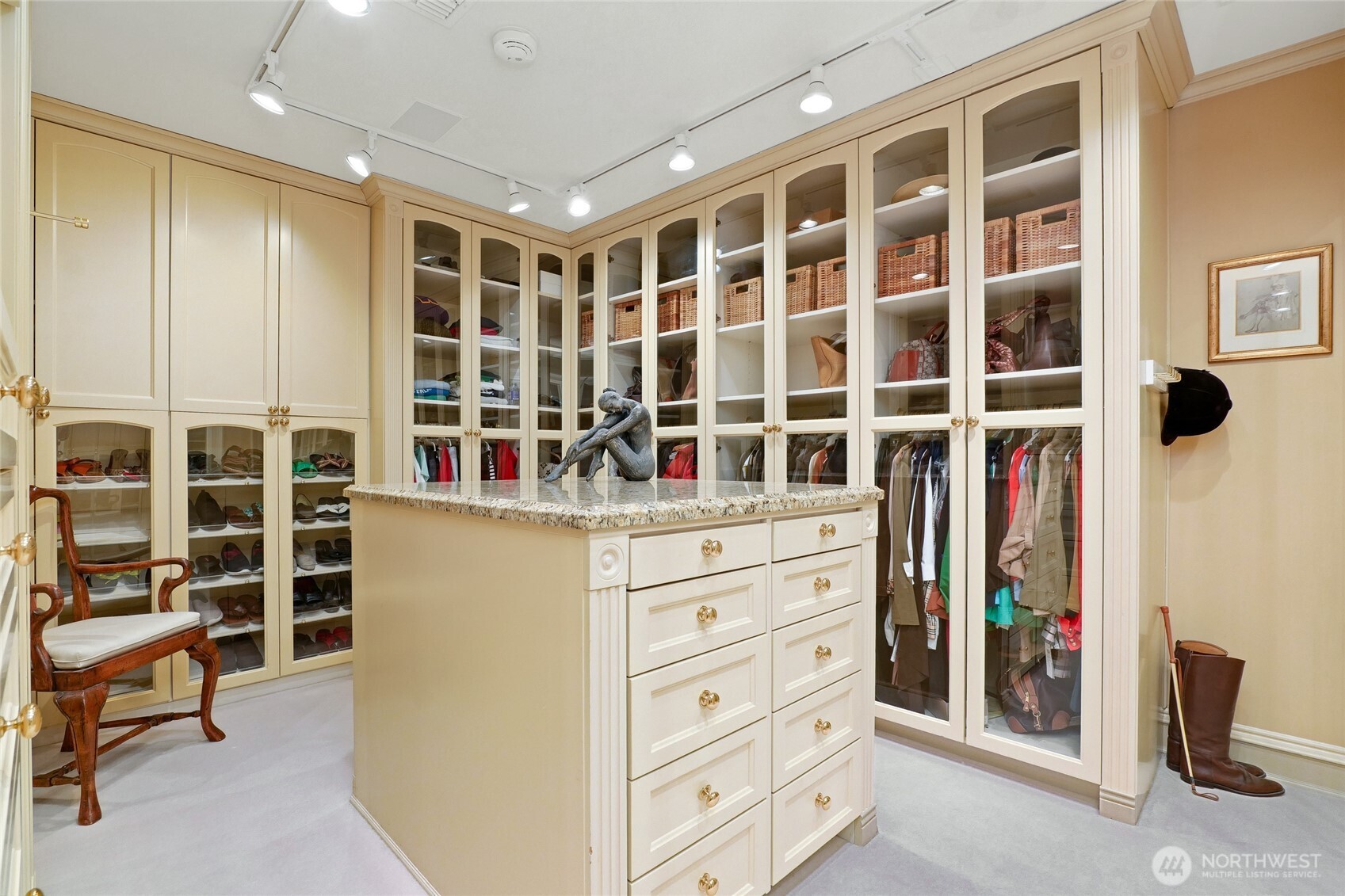 101 99th Avenue NE #301, Bellevue, WA 98004