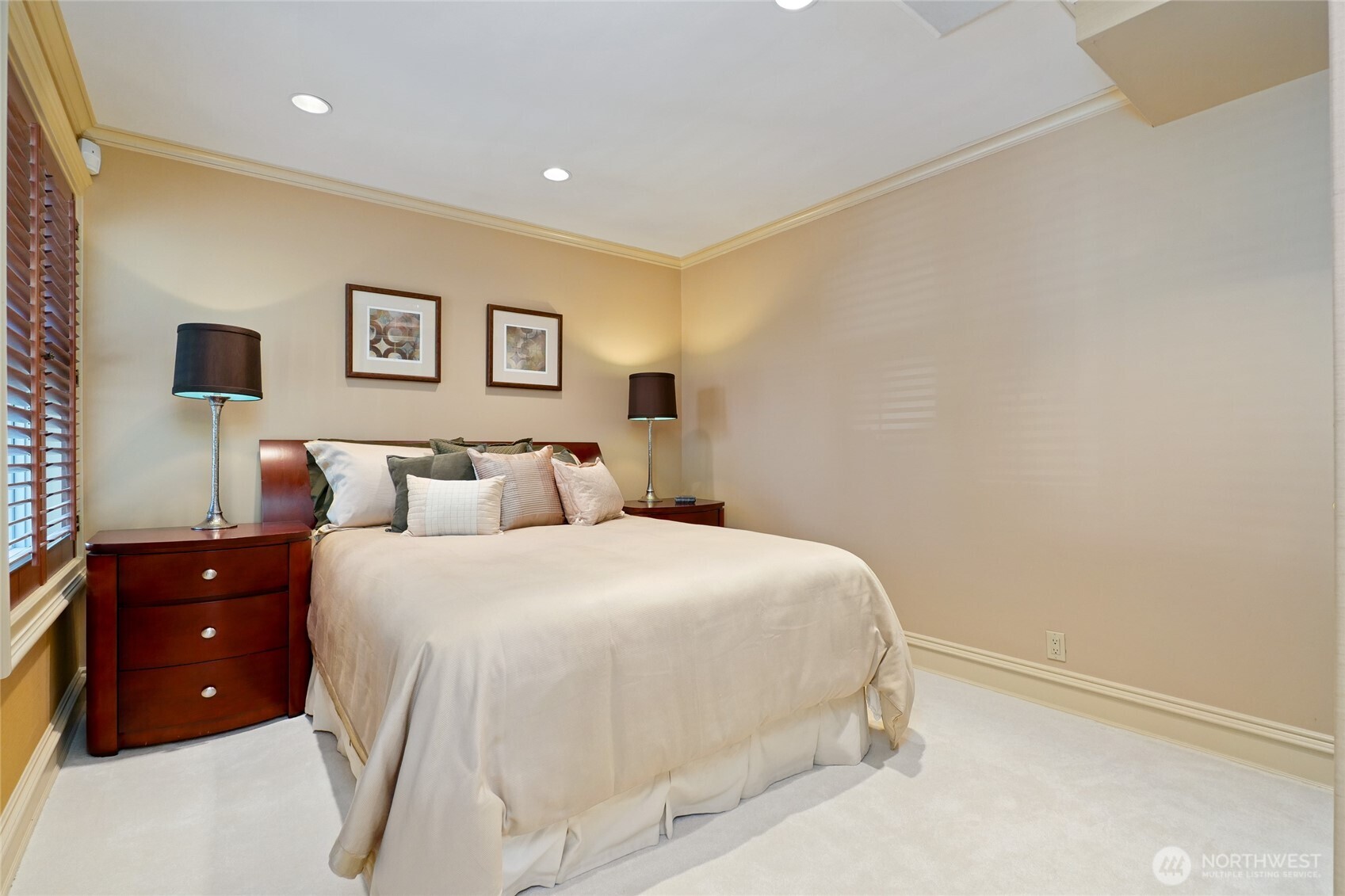 101 99th Avenue NE #301, Bellevue, WA 98004