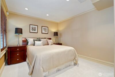 101 99th Avenue NE #301, Bellevue, WA 98004 - Photo 25