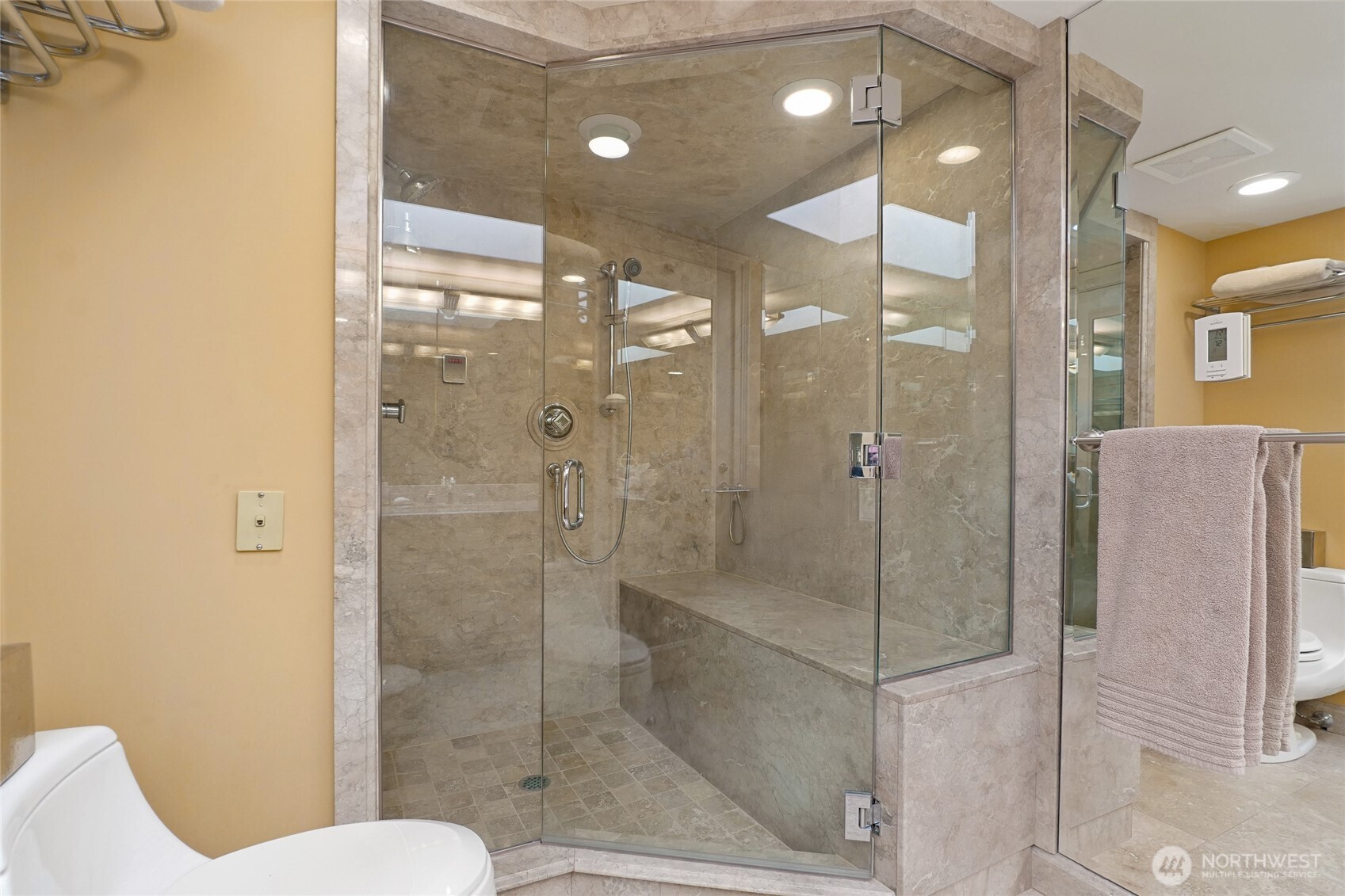 101 99th Avenue NE #301, Bellevue, WA 98004