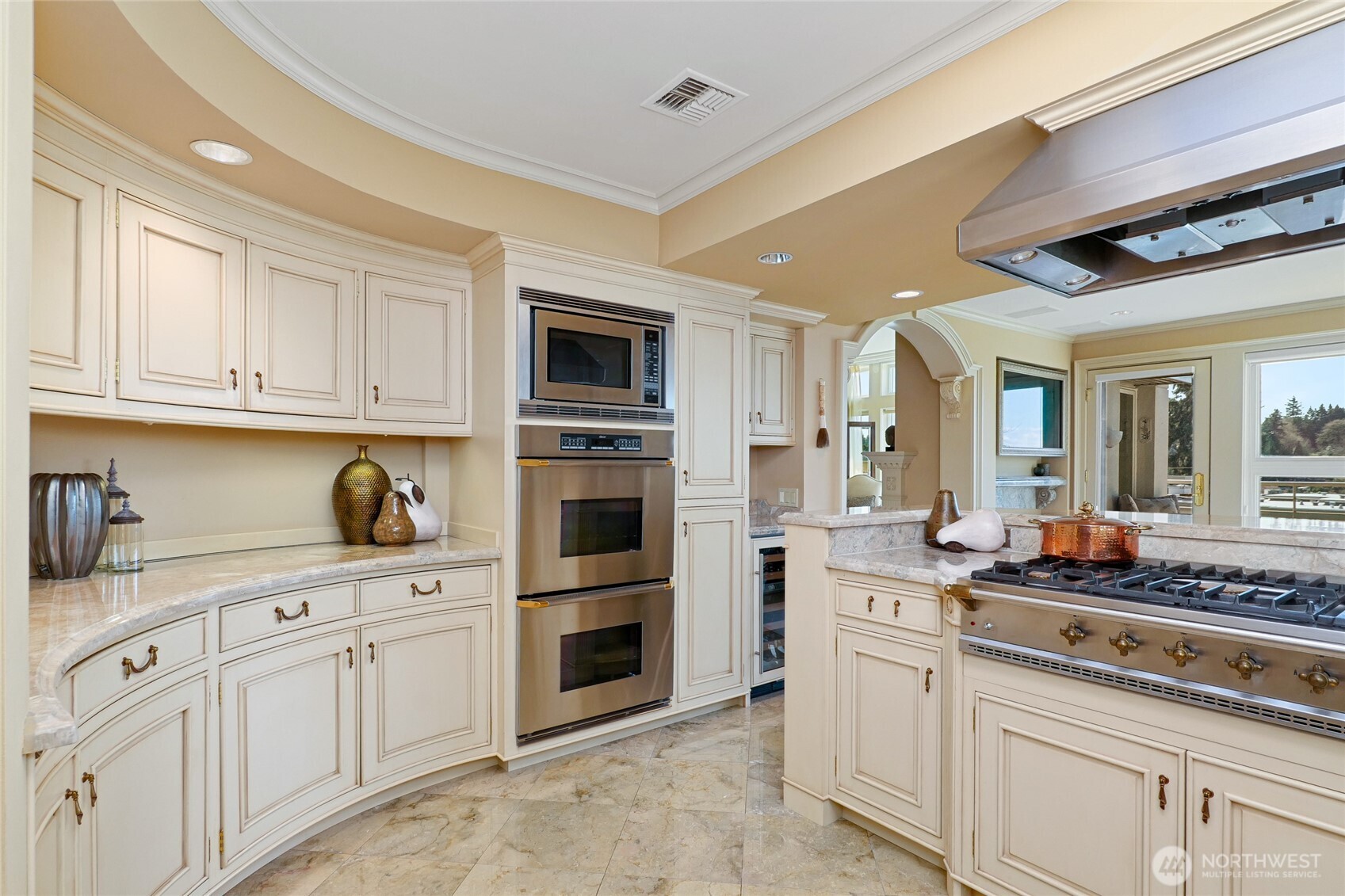 101 99th Avenue NE #301, Bellevue, WA 98004