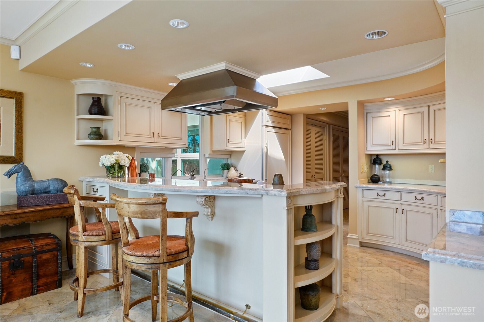 101 99th Avenue NE #301, Bellevue, WA 98004