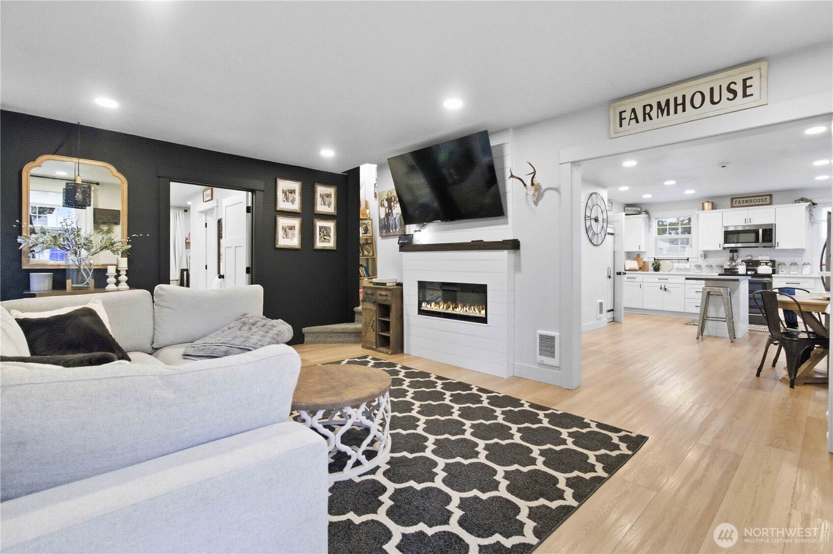 2405 Sunrise Street , Kelso, WA 98626