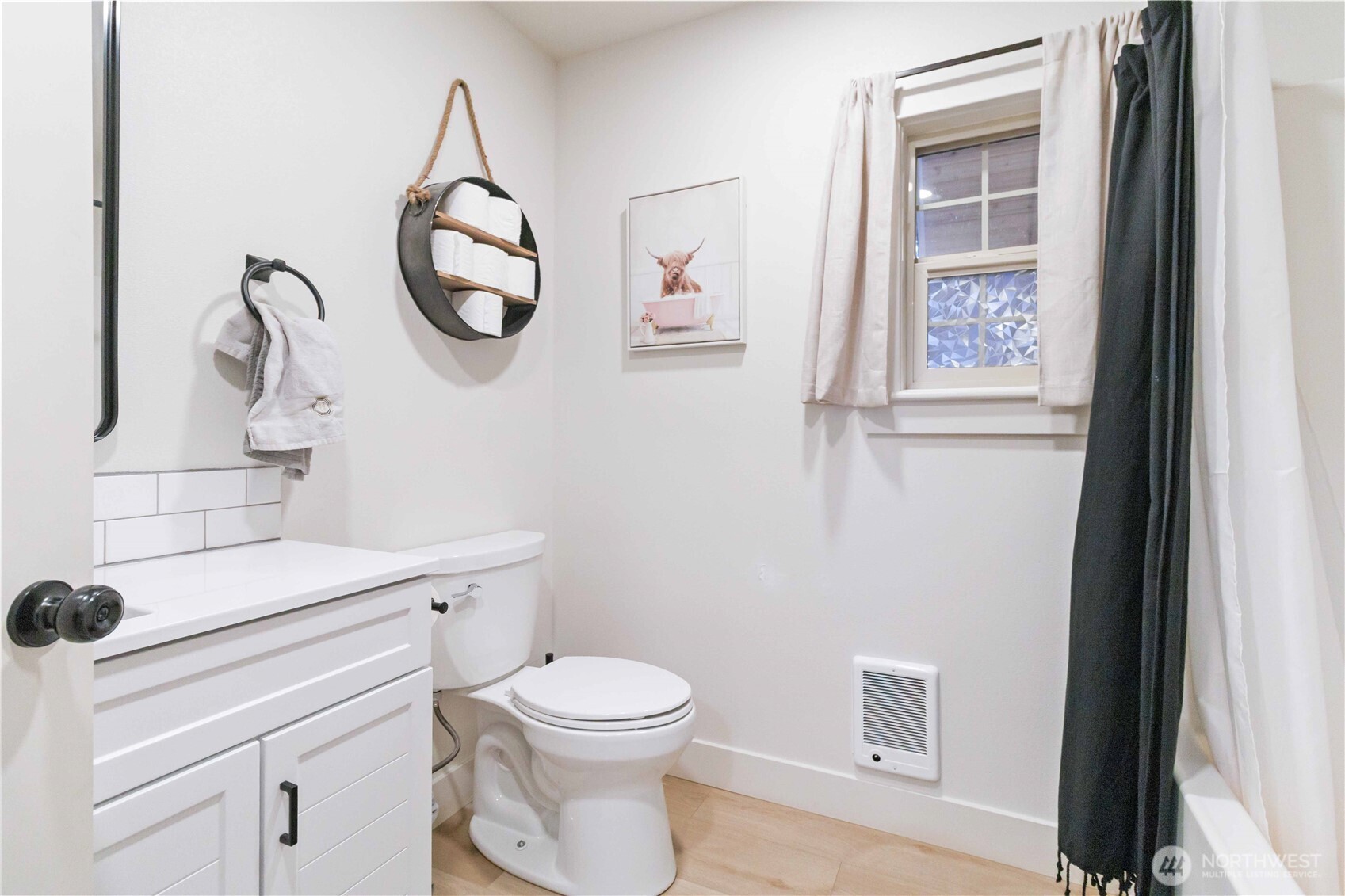 2405 Sunrise Street , Kelso, WA 98626