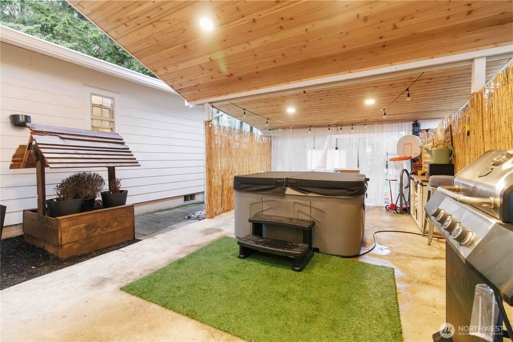 2405 Sunrise Street , Kelso, WA 98626