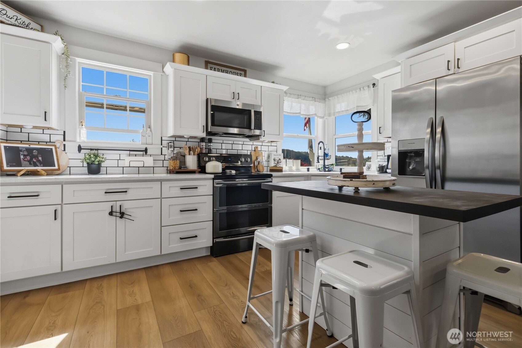 2405 Sunrise Street , Kelso, WA 98626