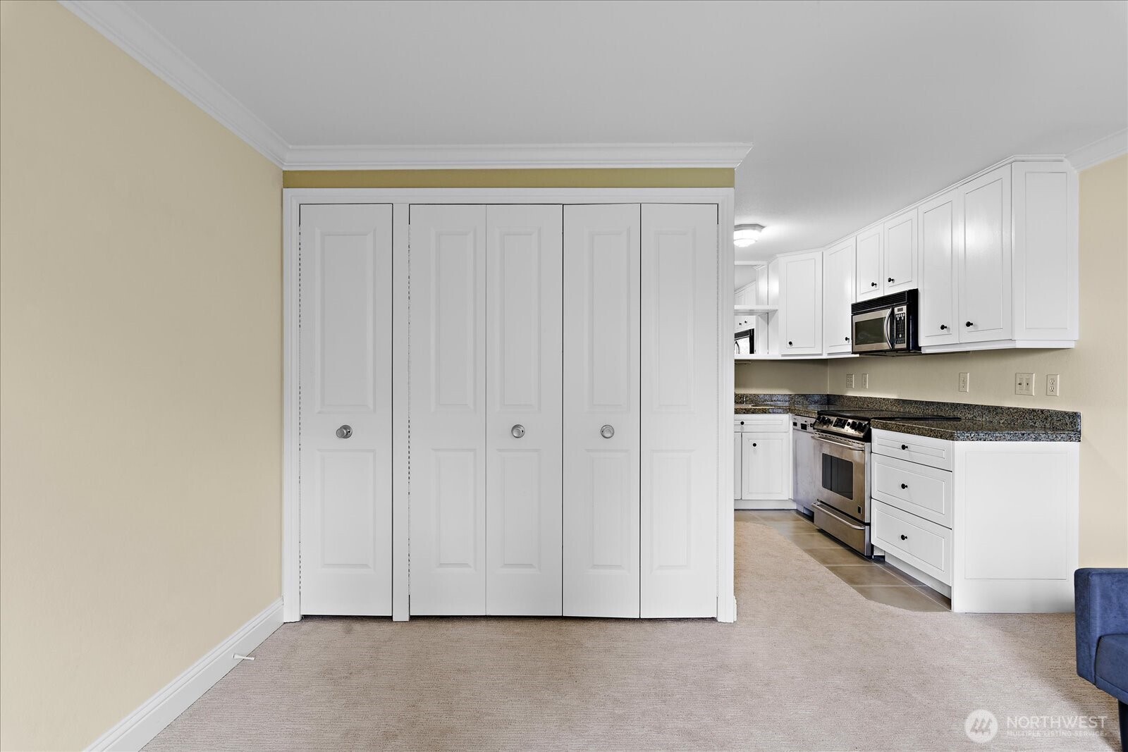 1810 43rd Avenue E #301, Seattle, WA 98112