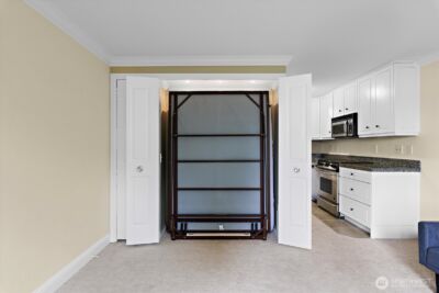 1810 43rd Avenue E #301, Seattle, WA 98112 - Photo 20