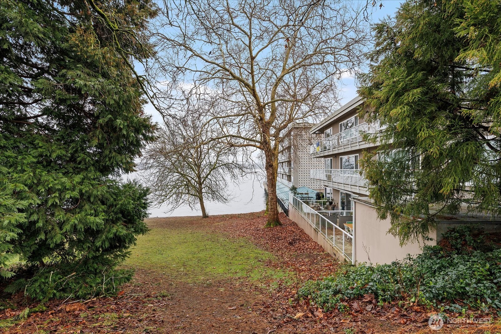 1810 43rd Avenue E #301, Seattle, WA 98112