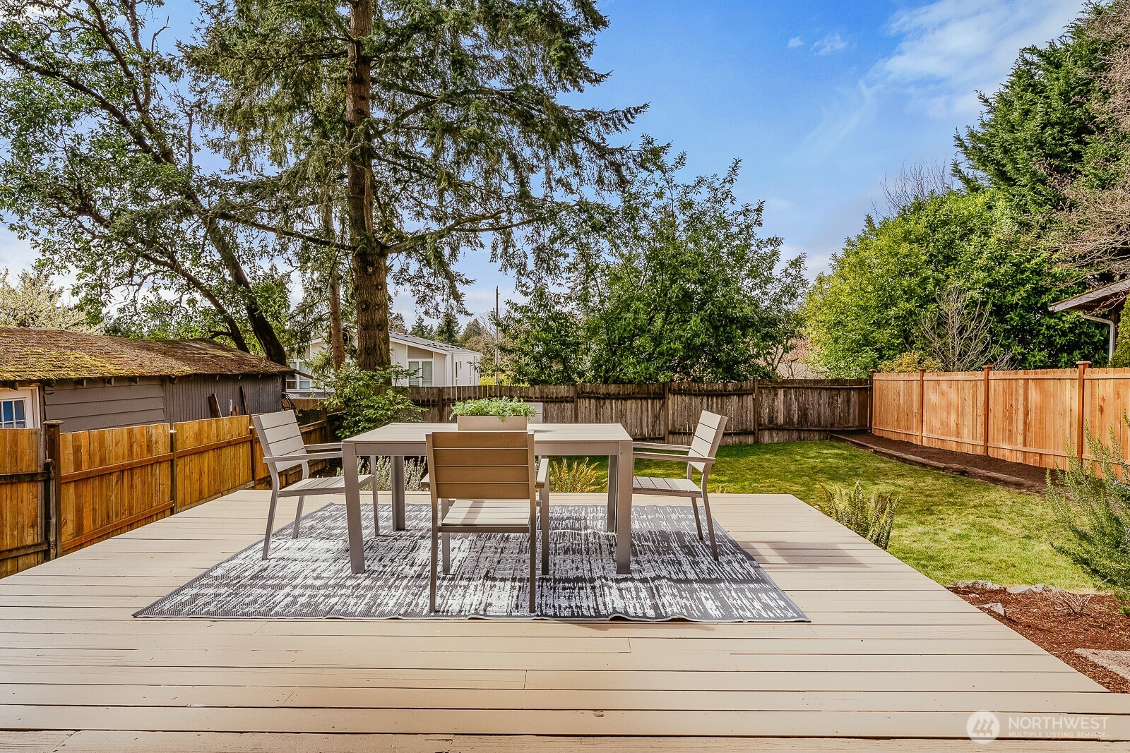 15863 15th Avenue NE, Shoreline, WA 98155