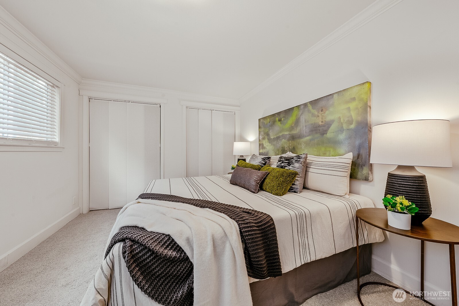 15863 15th Avenue NE, Shoreline, WA 98155