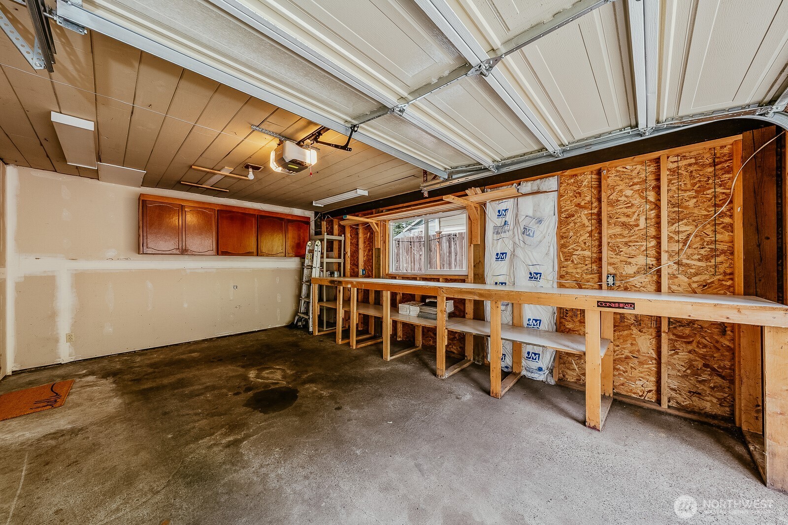 15863 15th Avenue NE, Shoreline, WA 98155