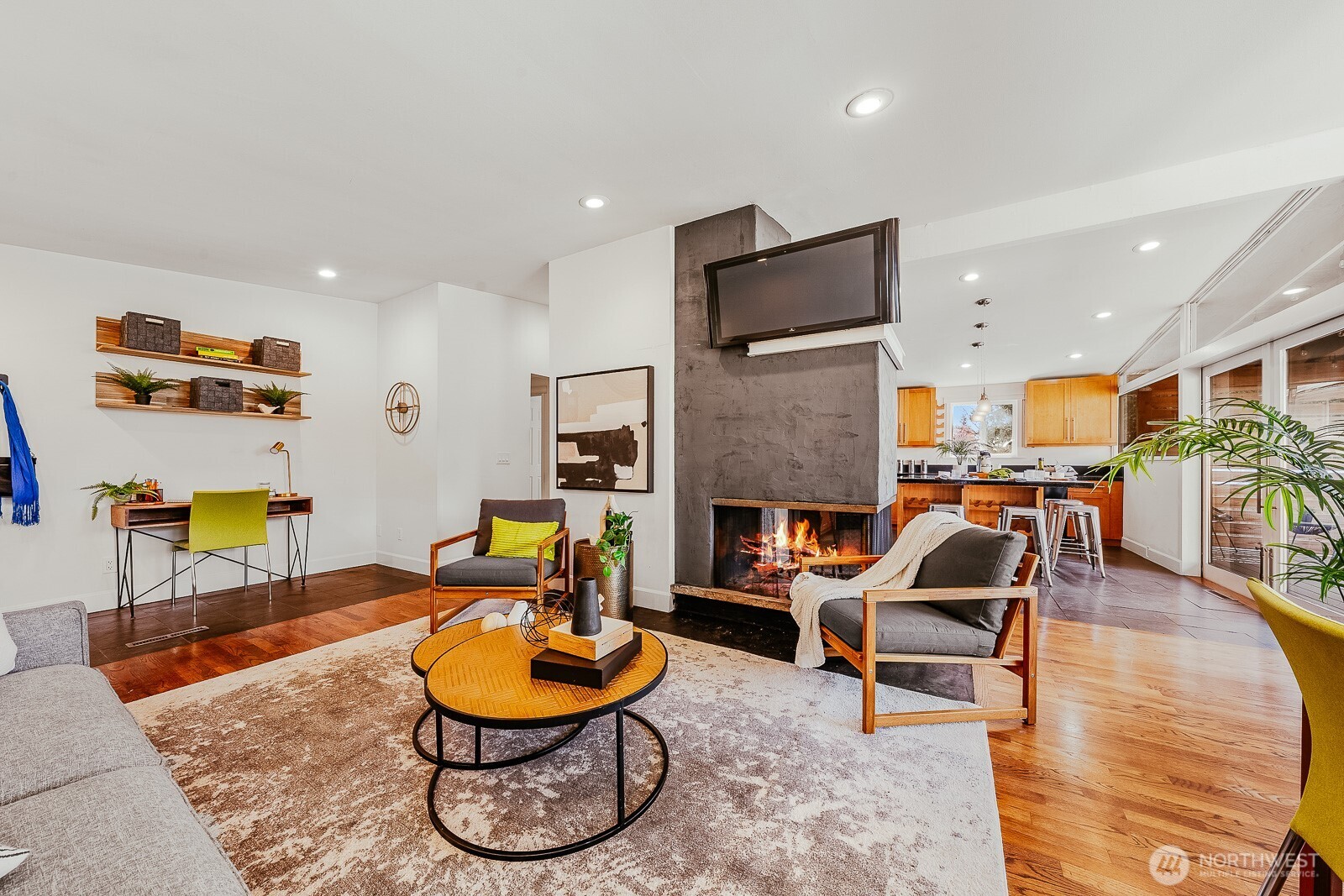 15863 15th Avenue NE, Shoreline, WA 98155