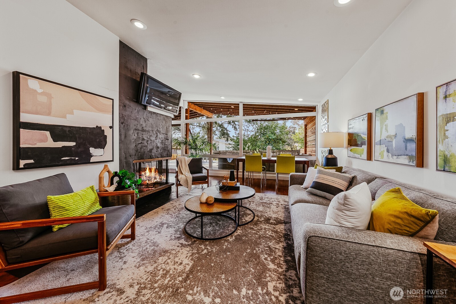 15863 15th Avenue NE, Shoreline, WA 98155