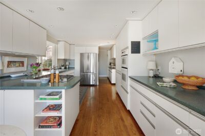 901 11th Avenue E, Seattle, WA 98102 - Photo 19