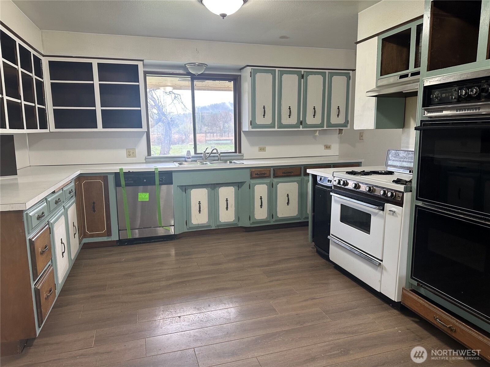 252 Porter Creek Road , Elma, WA 98541