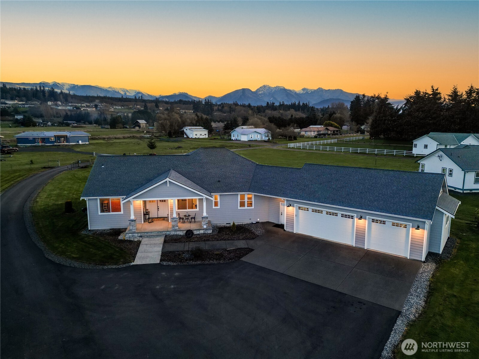 213 Roman Road , Port Angeles, WA 98362