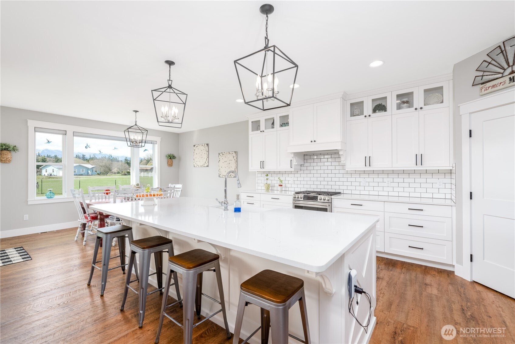 213 Roman Road , Port Angeles, WA 98362