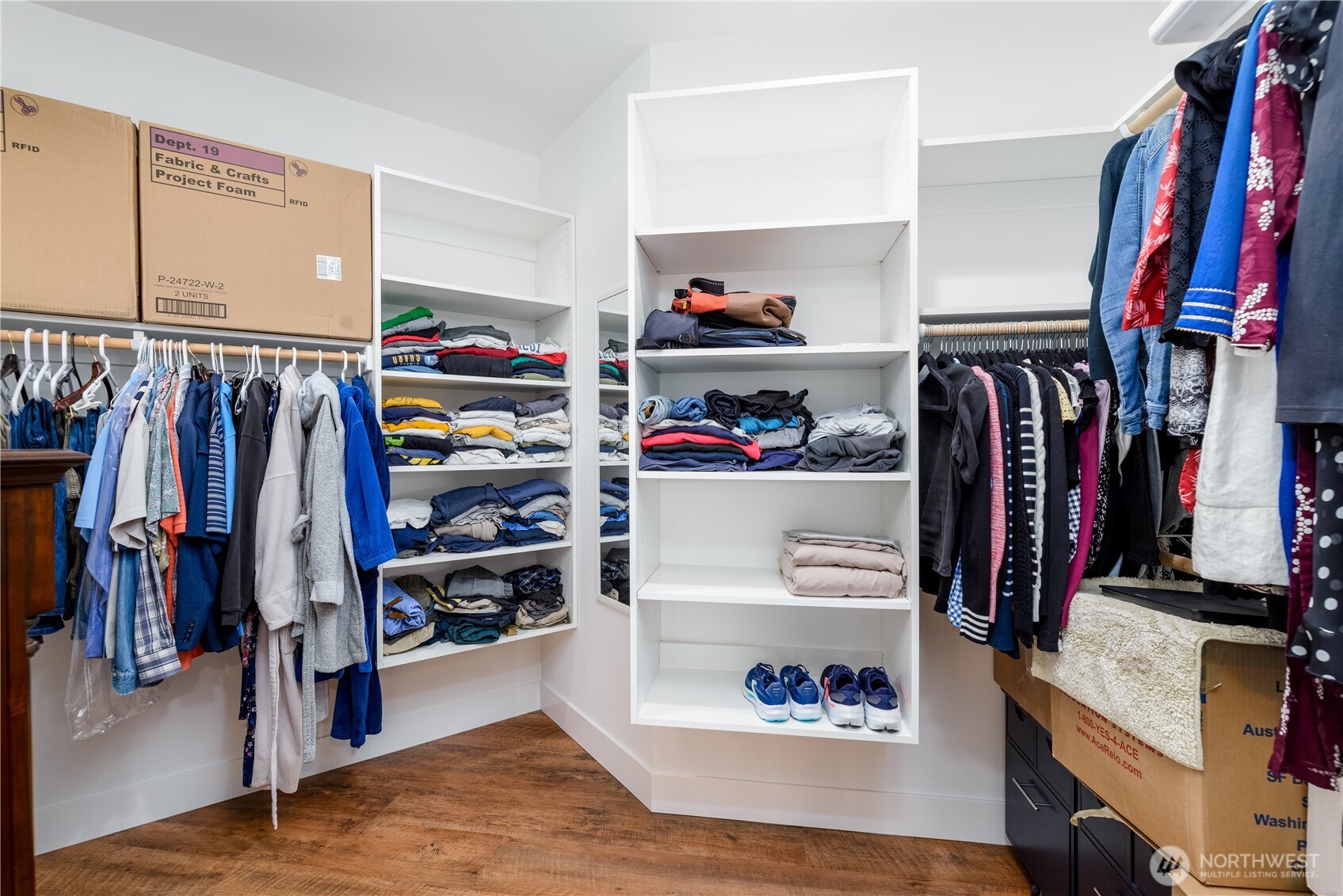 213 Roman Road , Port Angeles, WA 98362