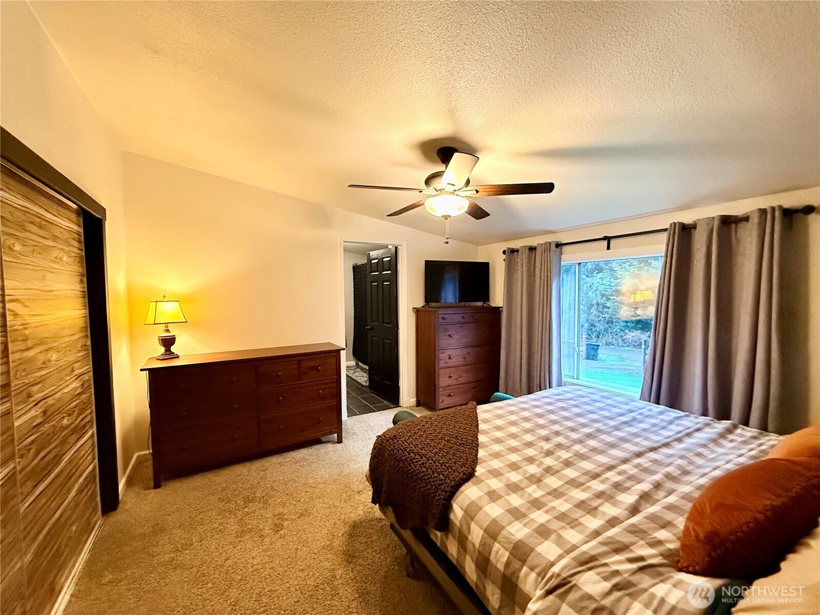 25411 96th Avenue E, Graham, WA 98338