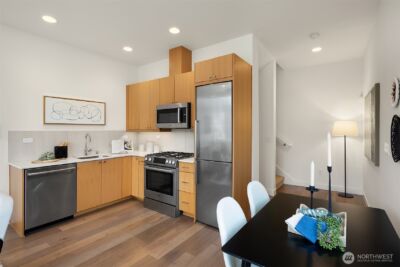 119 A 18th Avenue E, Seattle, WA 98122 - Photo 15