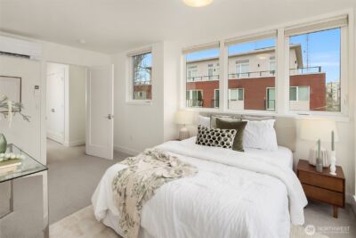 119 A 18th Avenue E, Seattle, WA 98122 - Photo 18