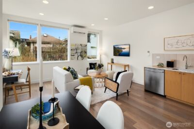 119 A 18th Avenue E, Seattle, WA 98122 - Photo 9