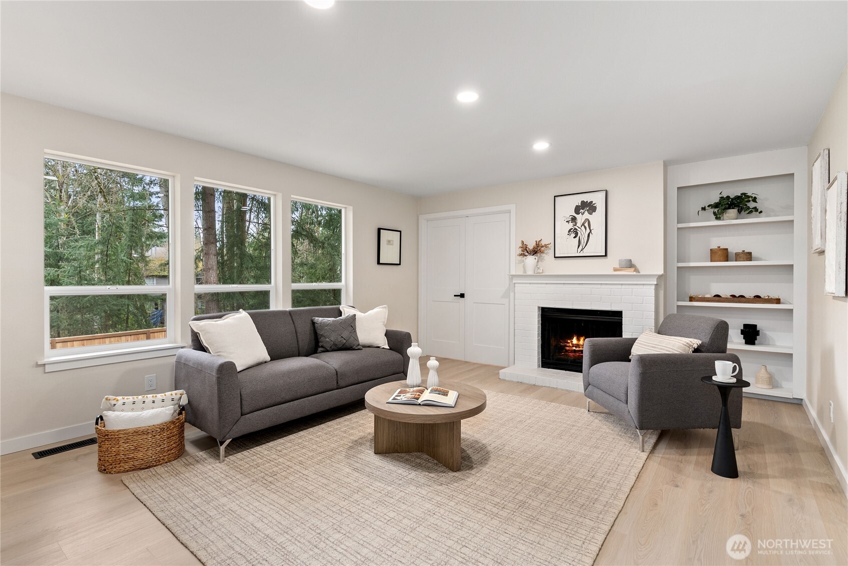 33343 12th Avenue SW, Federal Way, WA 98023