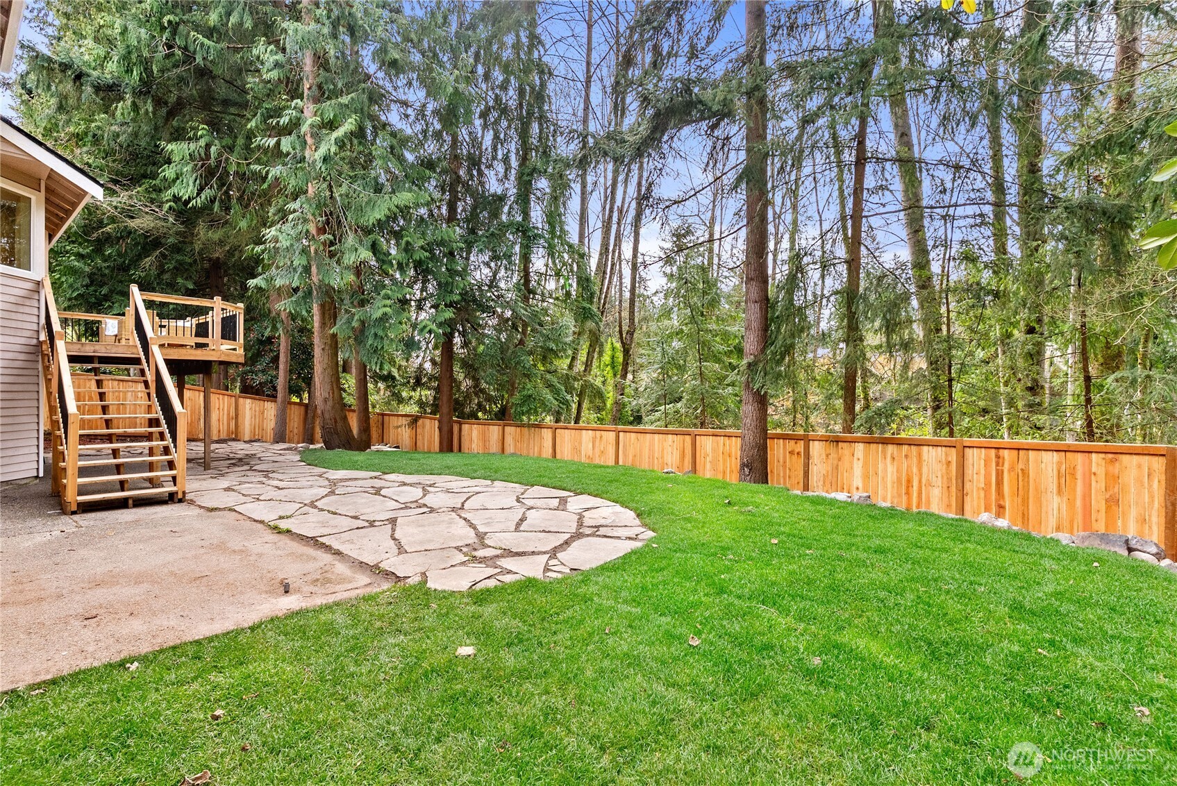 33343 12th Avenue SW, Federal Way, WA 98023