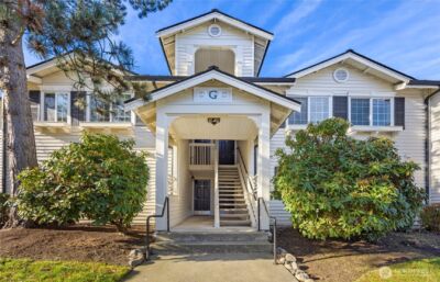 12404 E Gibson Road #G202, Everett, WA 98204