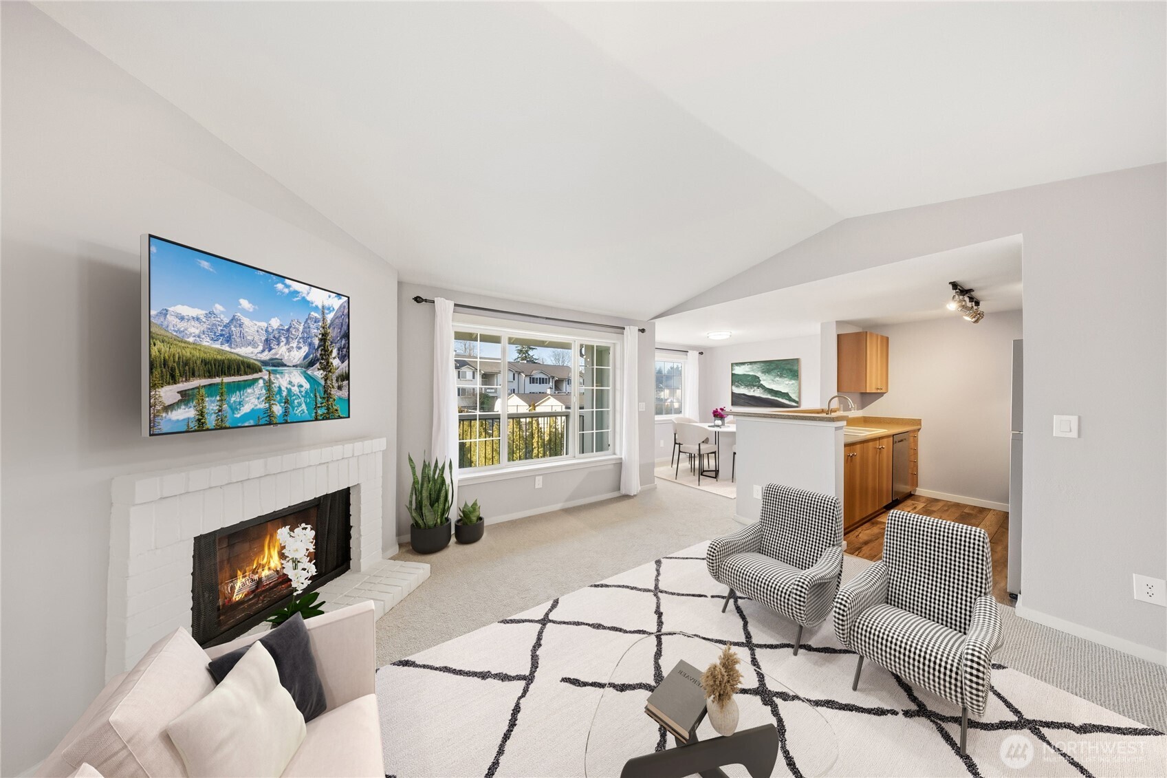 12404 E Gibson Road #G202, Everett, WA 98204