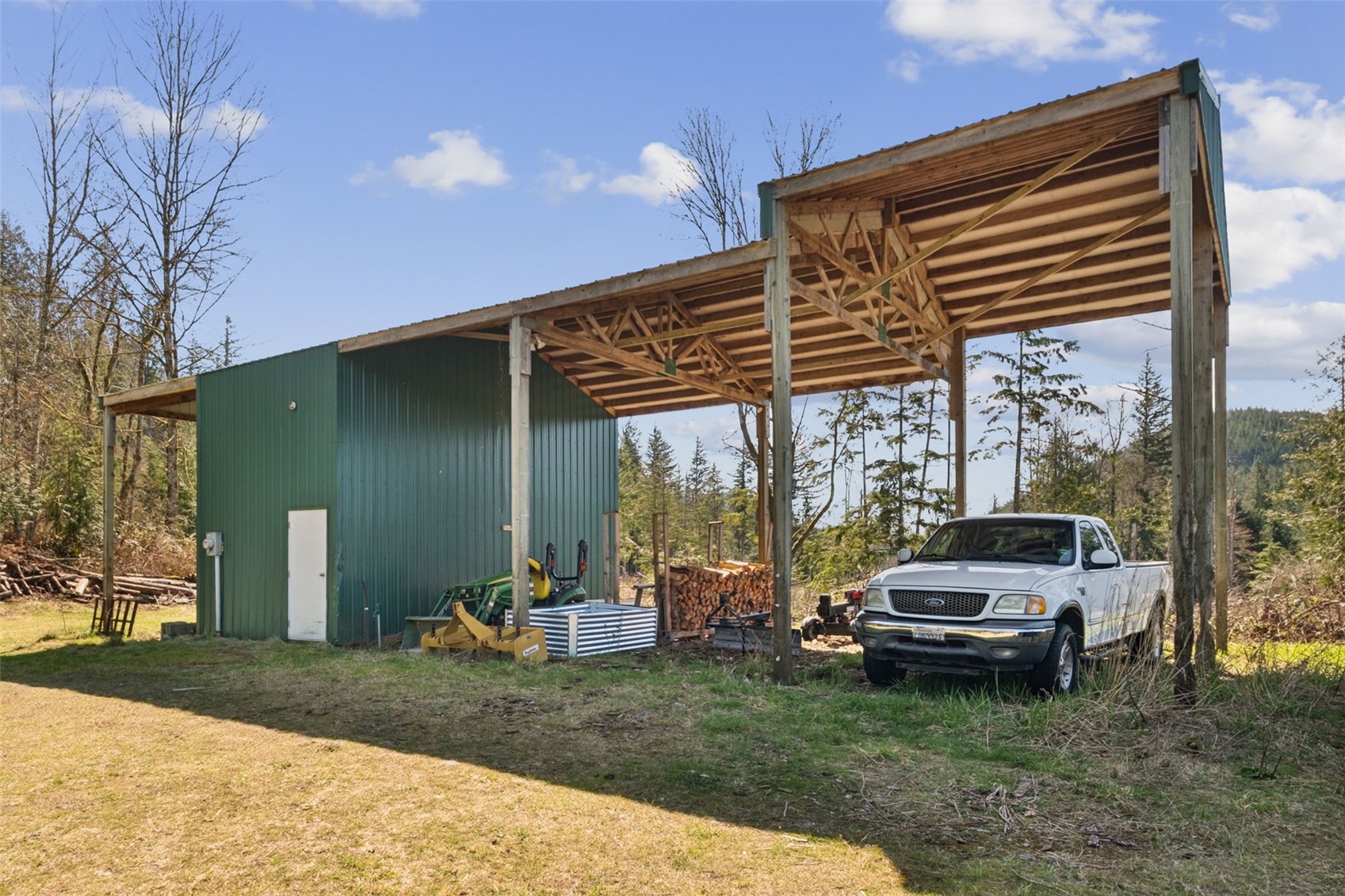 32707 349 Way SE, Ravensdale, WA 98051-9543