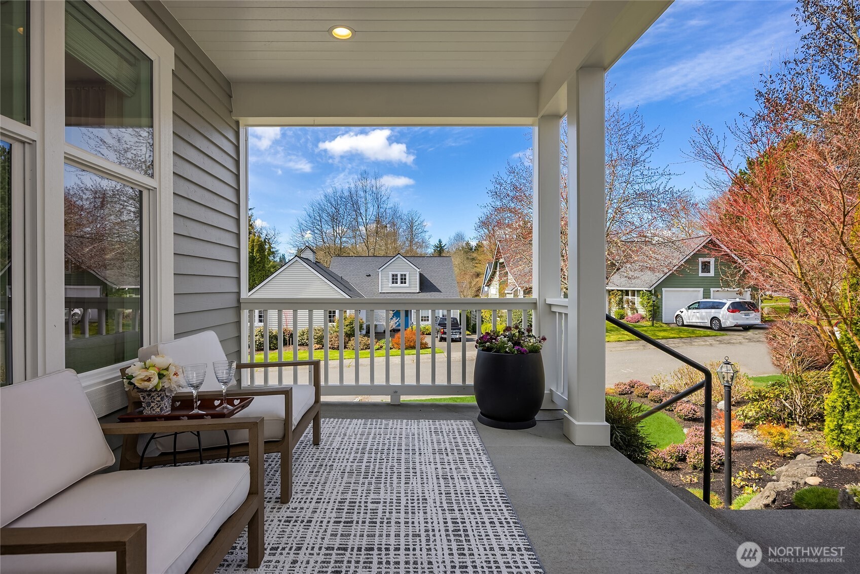 757 Village Circle NW, Bainbridge Island, WA 98110-1886