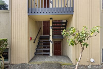 31003 14th Avenue S #E12, Federal Way, WA 98003 - Photo 2