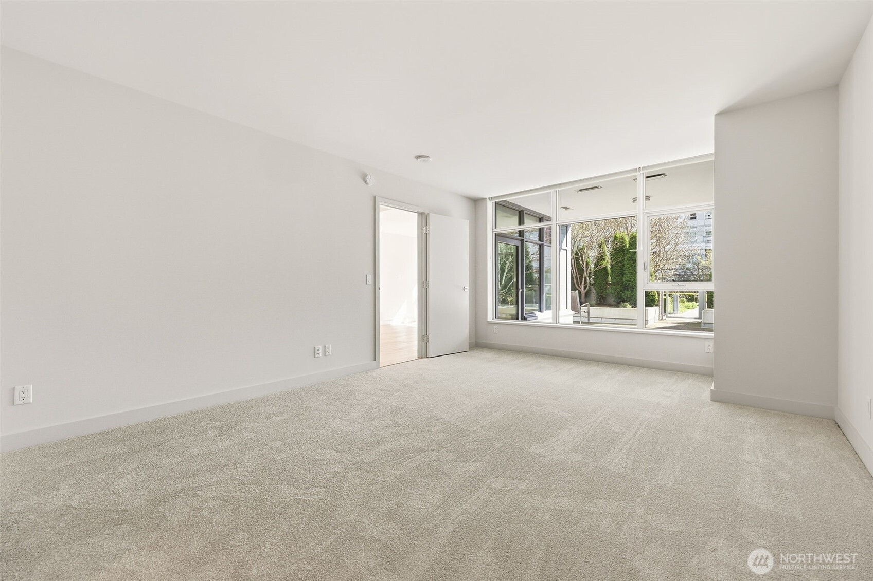 583 Battery Street #715N, Seattle, WA 98121