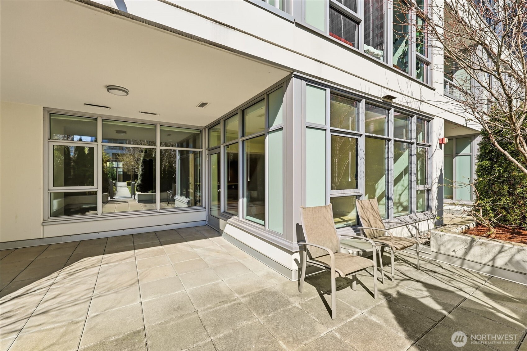 583 Battery Street #715N, Seattle, WA 98121