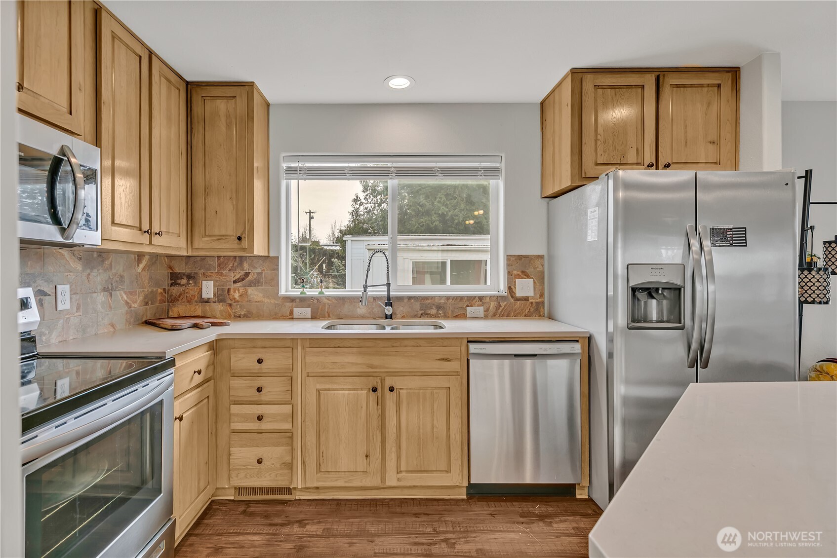 18054 36th Avenue S #386, SeaTac, WA 98188