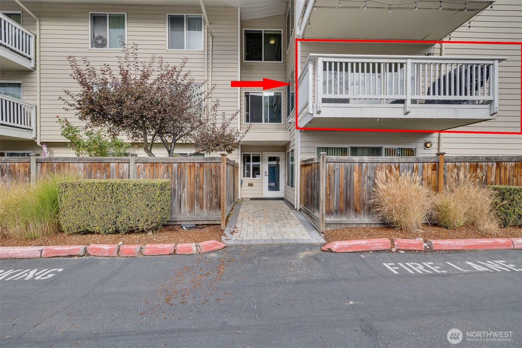 5021 Ripley Lane N #212, Renton, WA 98056