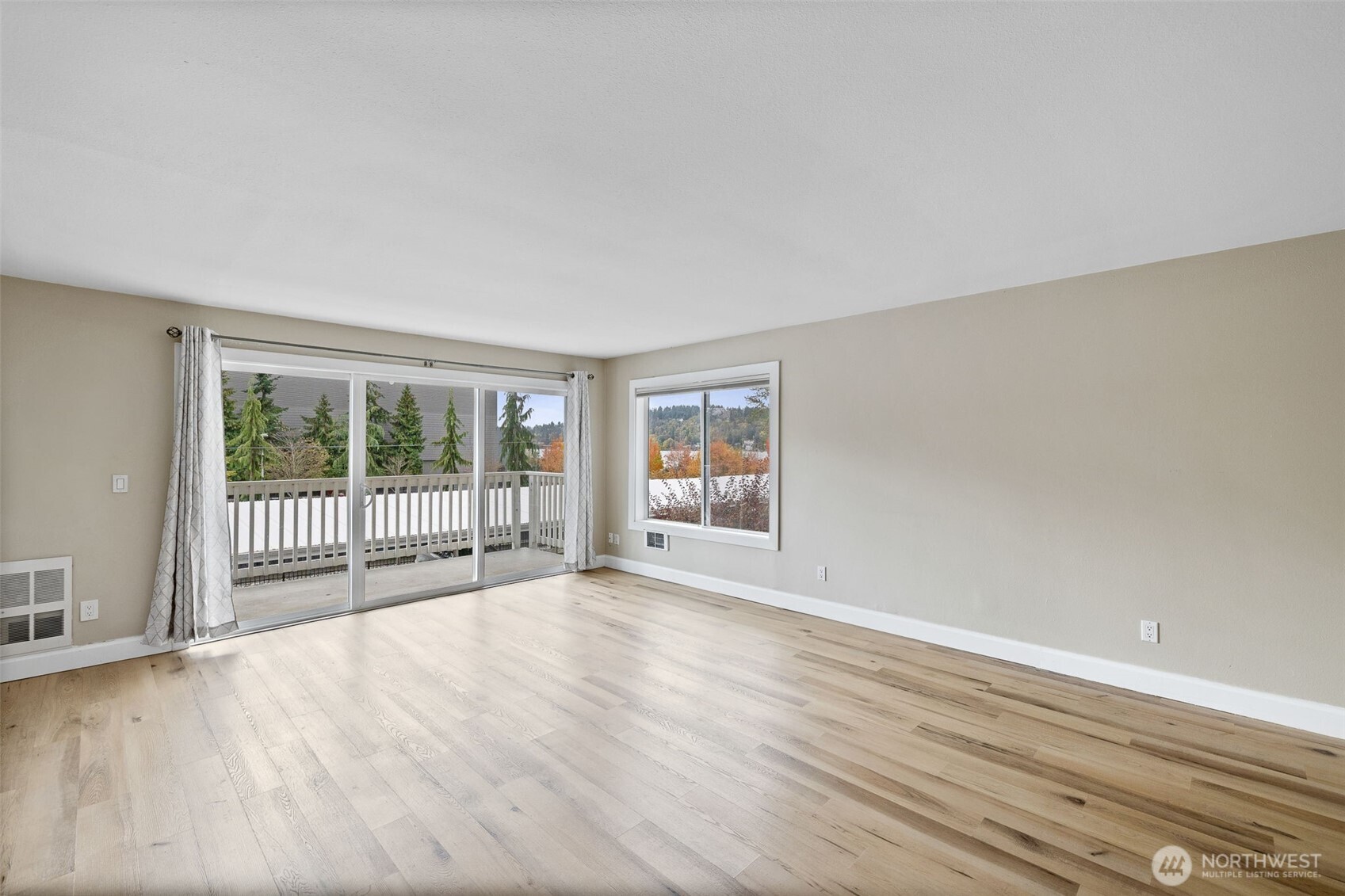 5021 Ripley Lane N #212, Renton, WA 98056