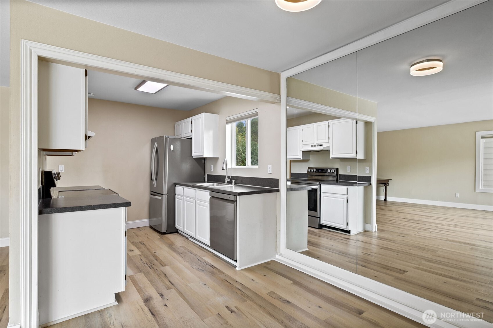 5021 Ripley Lane N #212, Renton, WA 98056